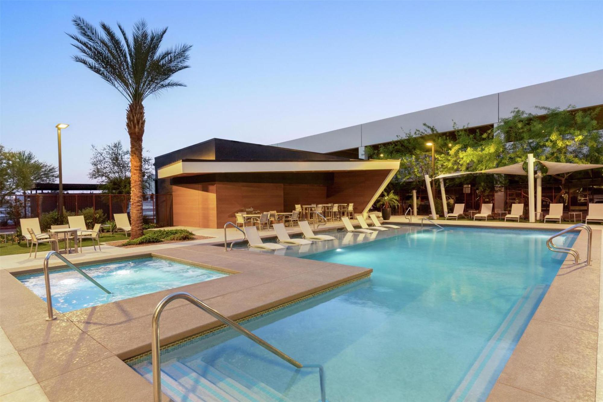Hotel Home2 By Hilton Vegas Convention Center - No Fee Las Vegas